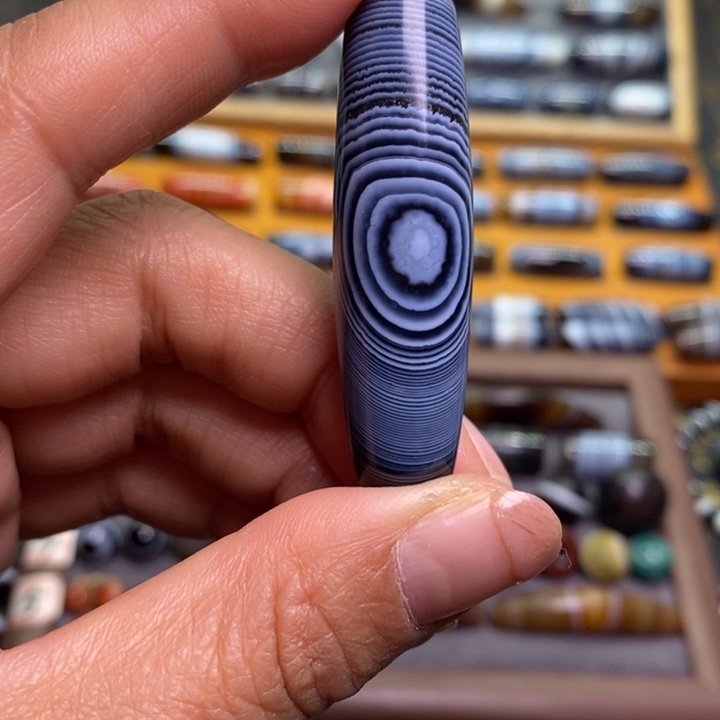 未镶嵌玛瑙/玉髓珠宝半成品曼*罗