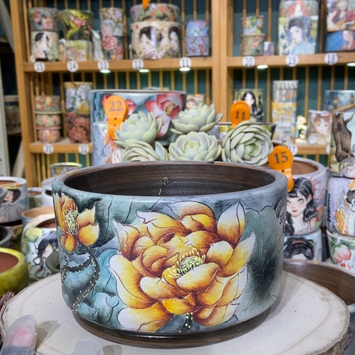 红陶景德镇艺术手绘作品