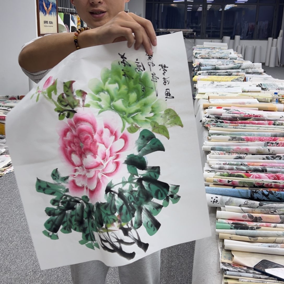 国画卖字画的小男孩