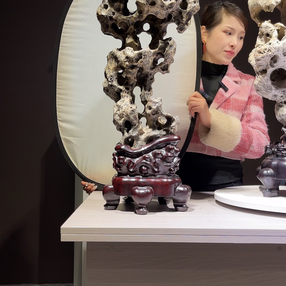 开**兔太湖石太湖石摆件