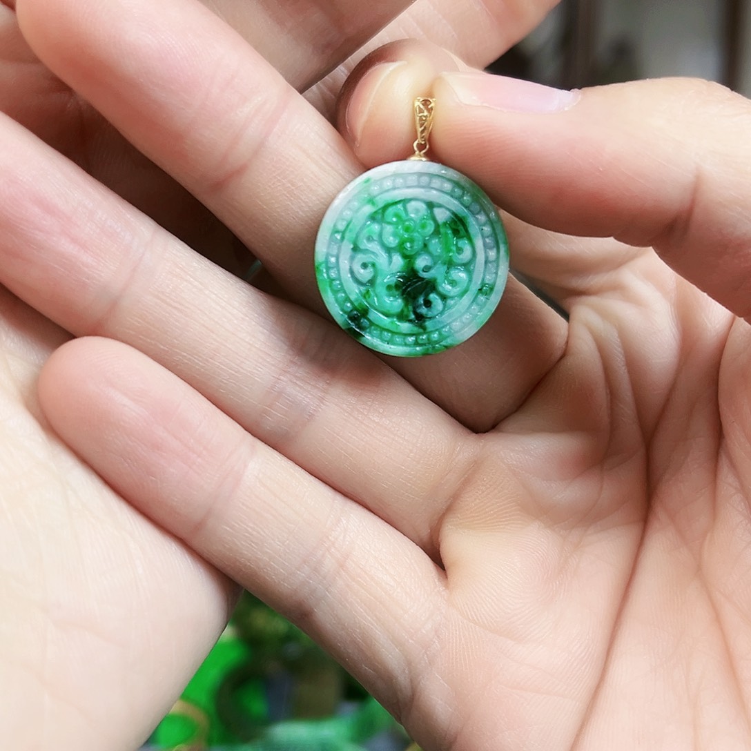 翡翠颈饰18K金镶嵌吊坠多样性发货