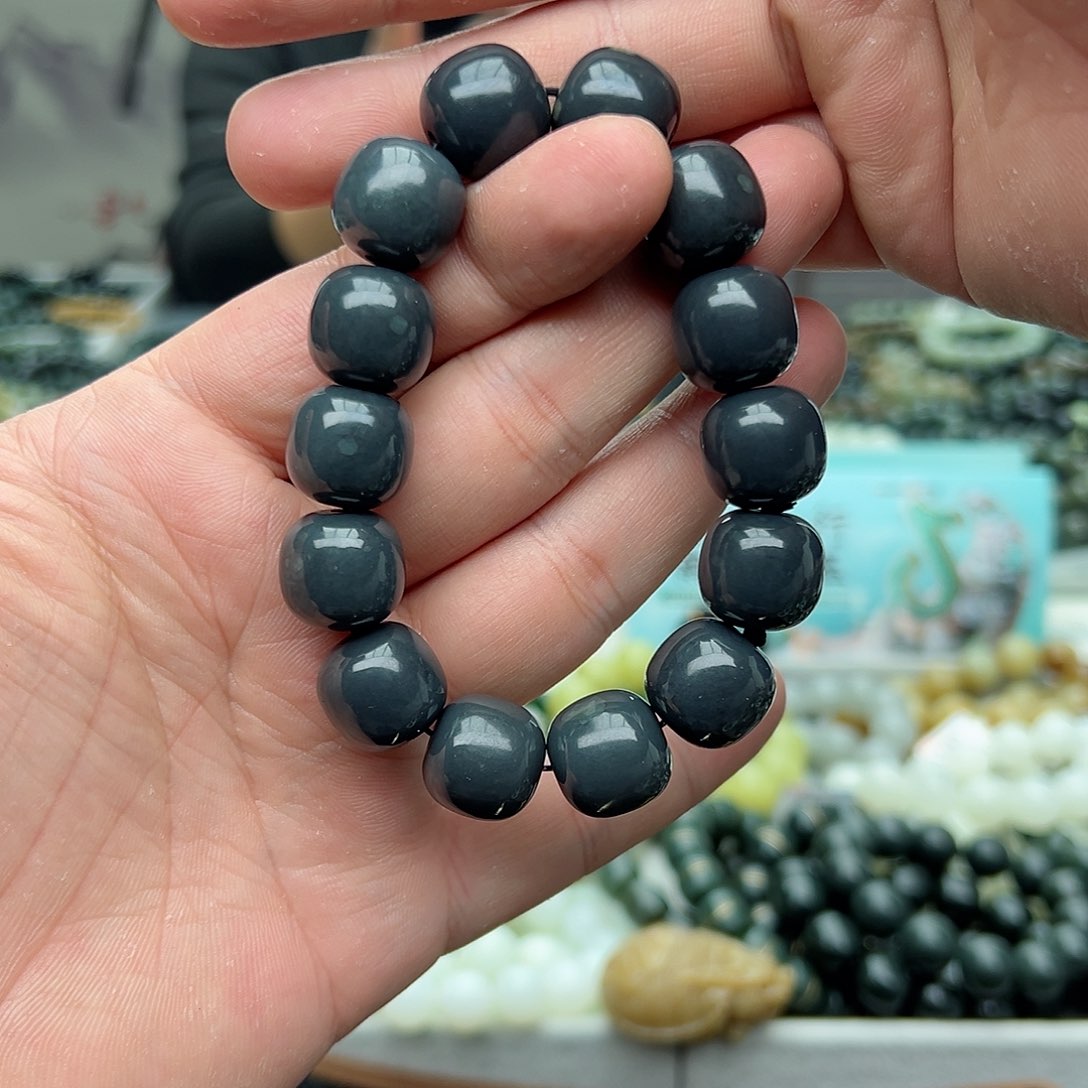 和田玉手链未镶嵌