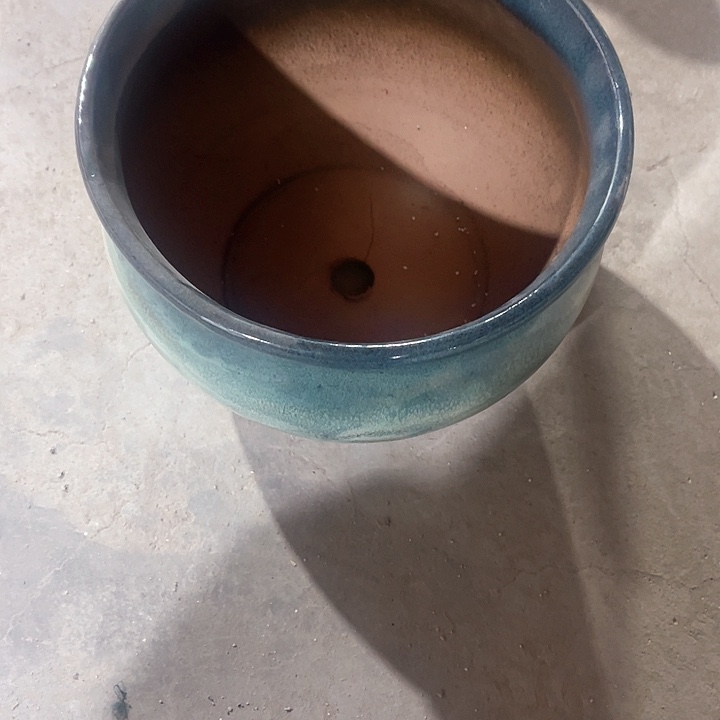 红陶口径25高度18一只小瑕疵