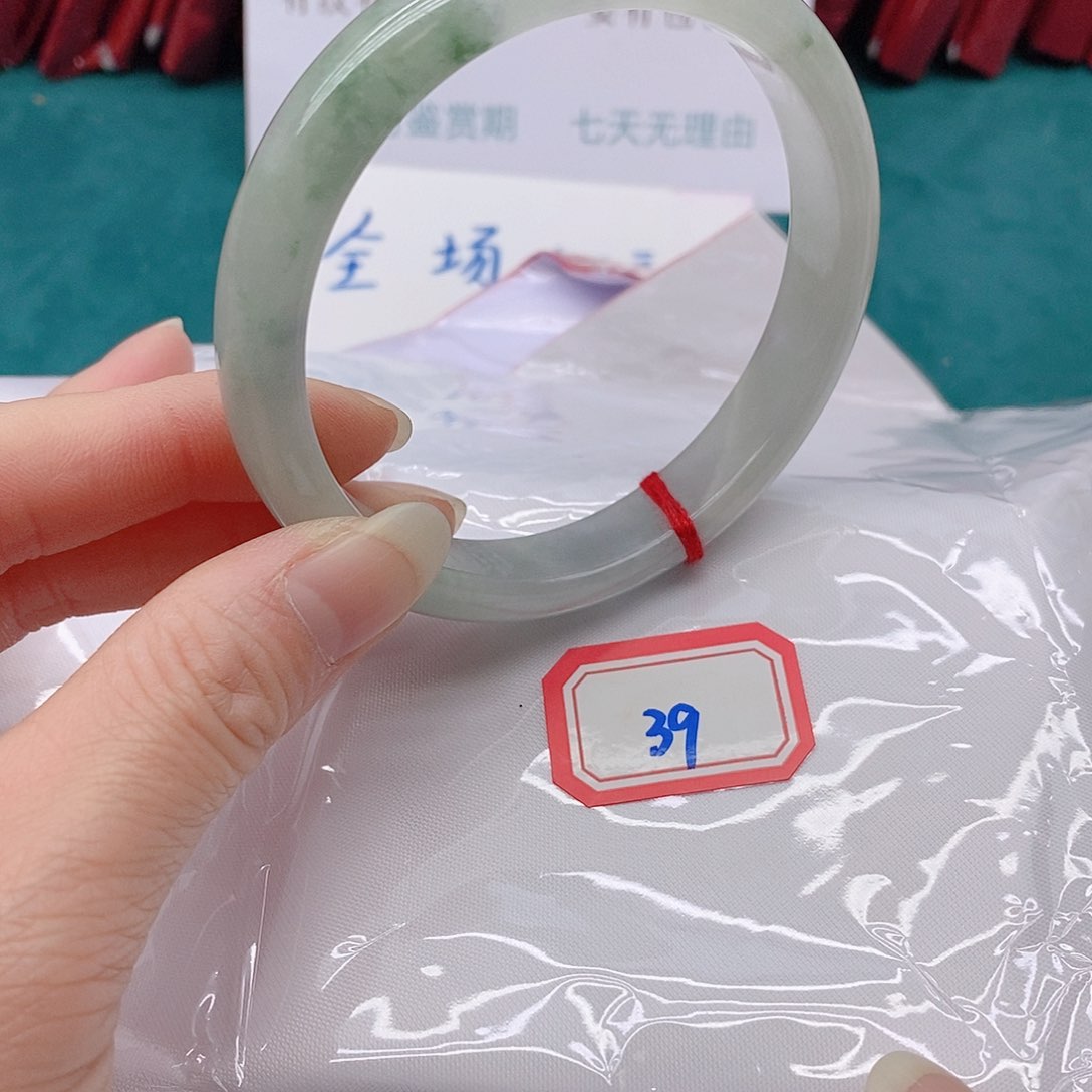 翡翠手镯未镶嵌幽****939999999999