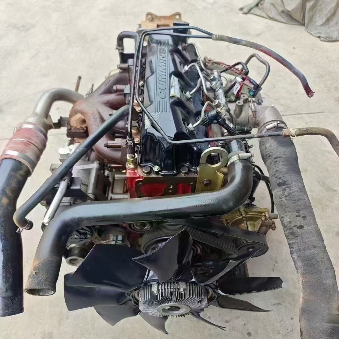 康明斯2.5_2.8_3.8国四至国六不同马力发动机总成及配件