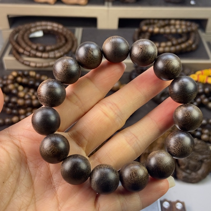 【闪购商品】沉香手串Y**哲越南白棋