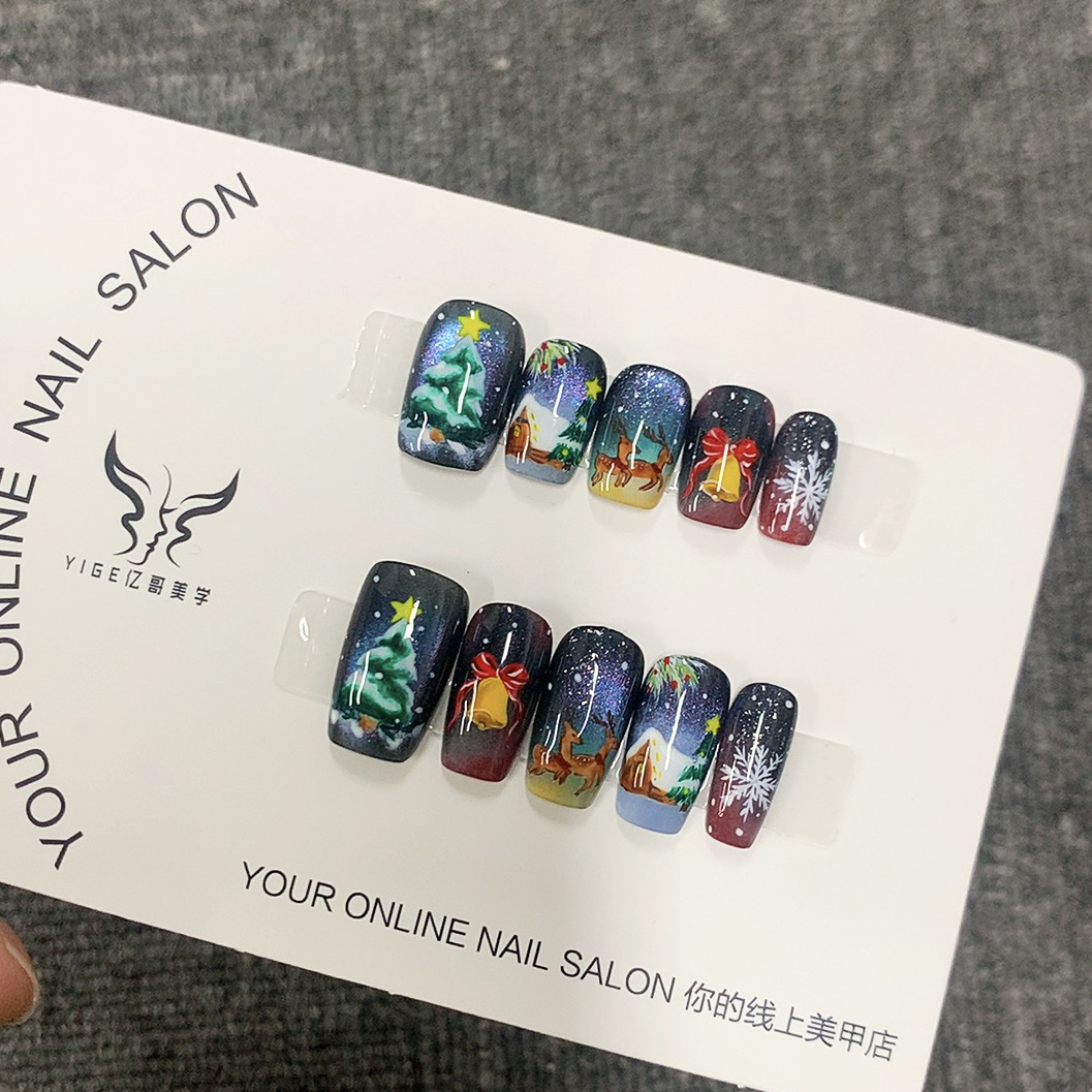 亿哥-【暖冬序曲】- 设计师纯手绘圣诞氛围重工款猫眼纯手工美甲