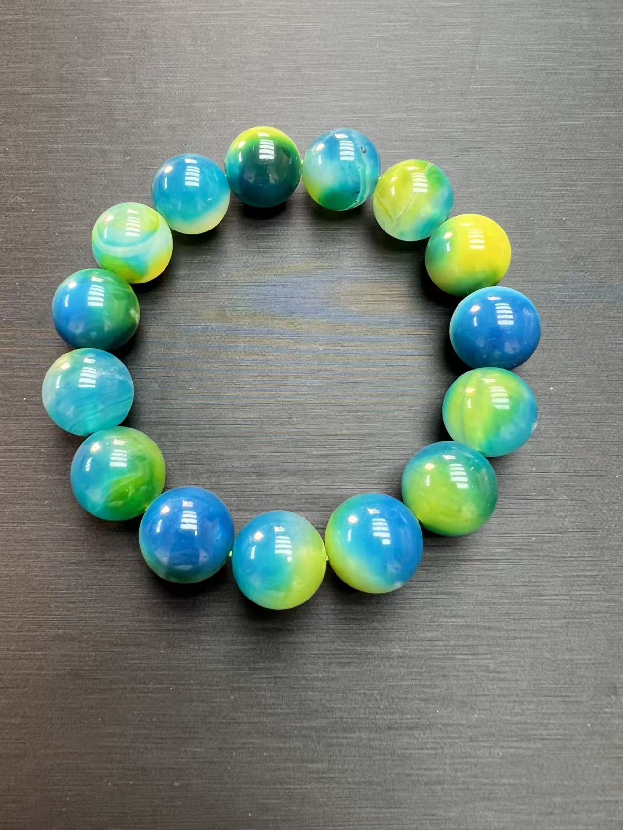  V15时尚经典精品手链V饰品