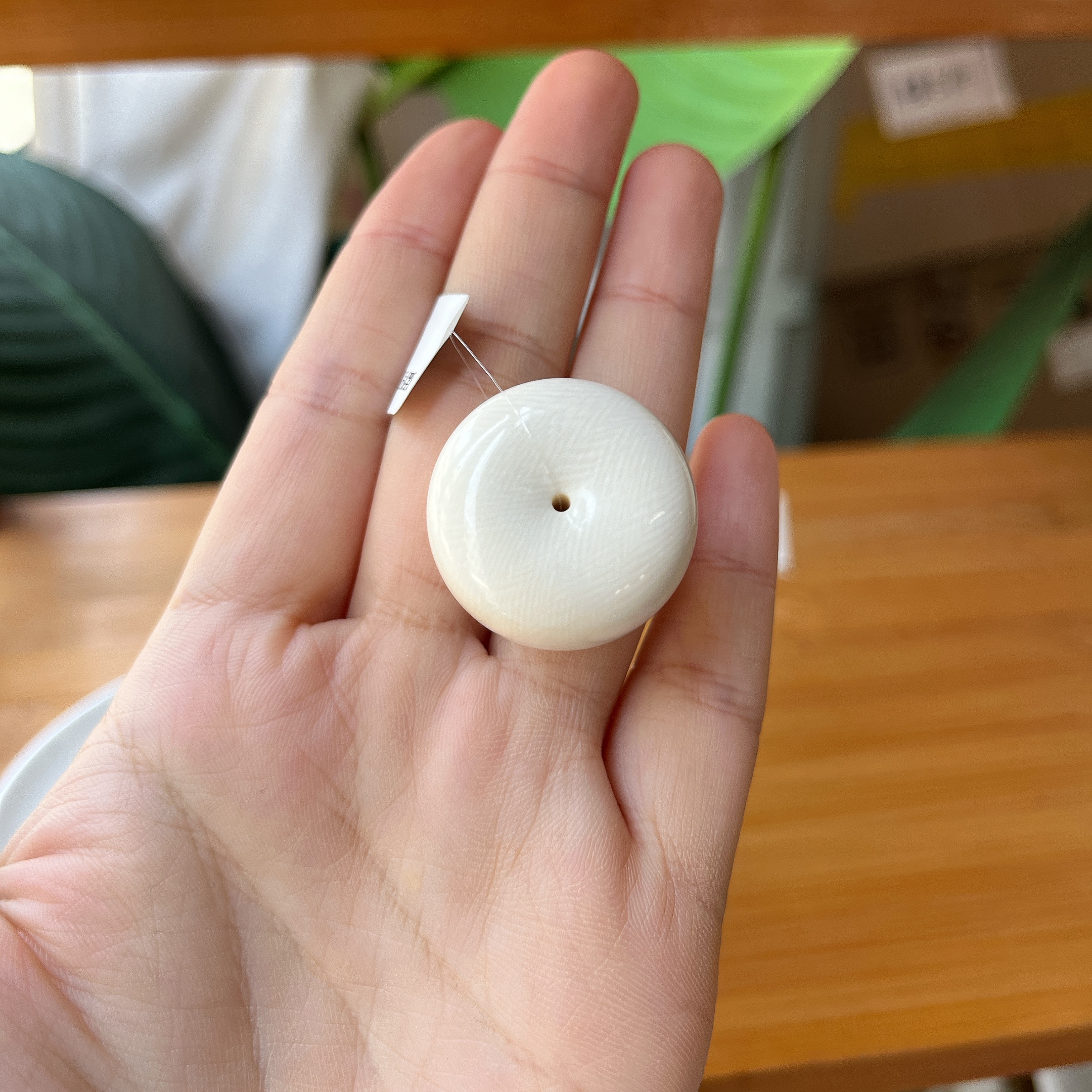 【郭老师】约12g25*12mm猛犸牙平安扣吊坠