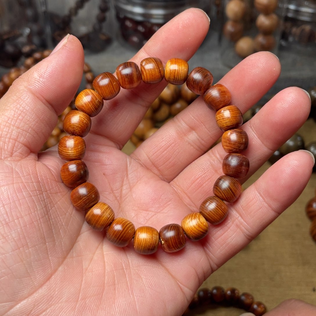 柏木（崖柏）其他9-10太行崖柏陈化红骨舍利料