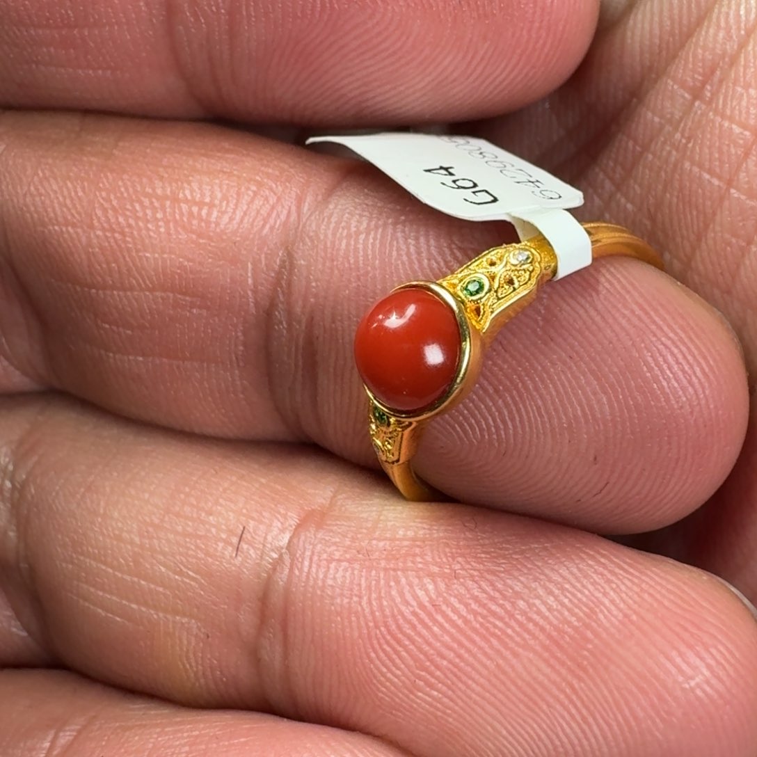 南红玛瑙锦红戒指女款14圈口18K金镶嵌