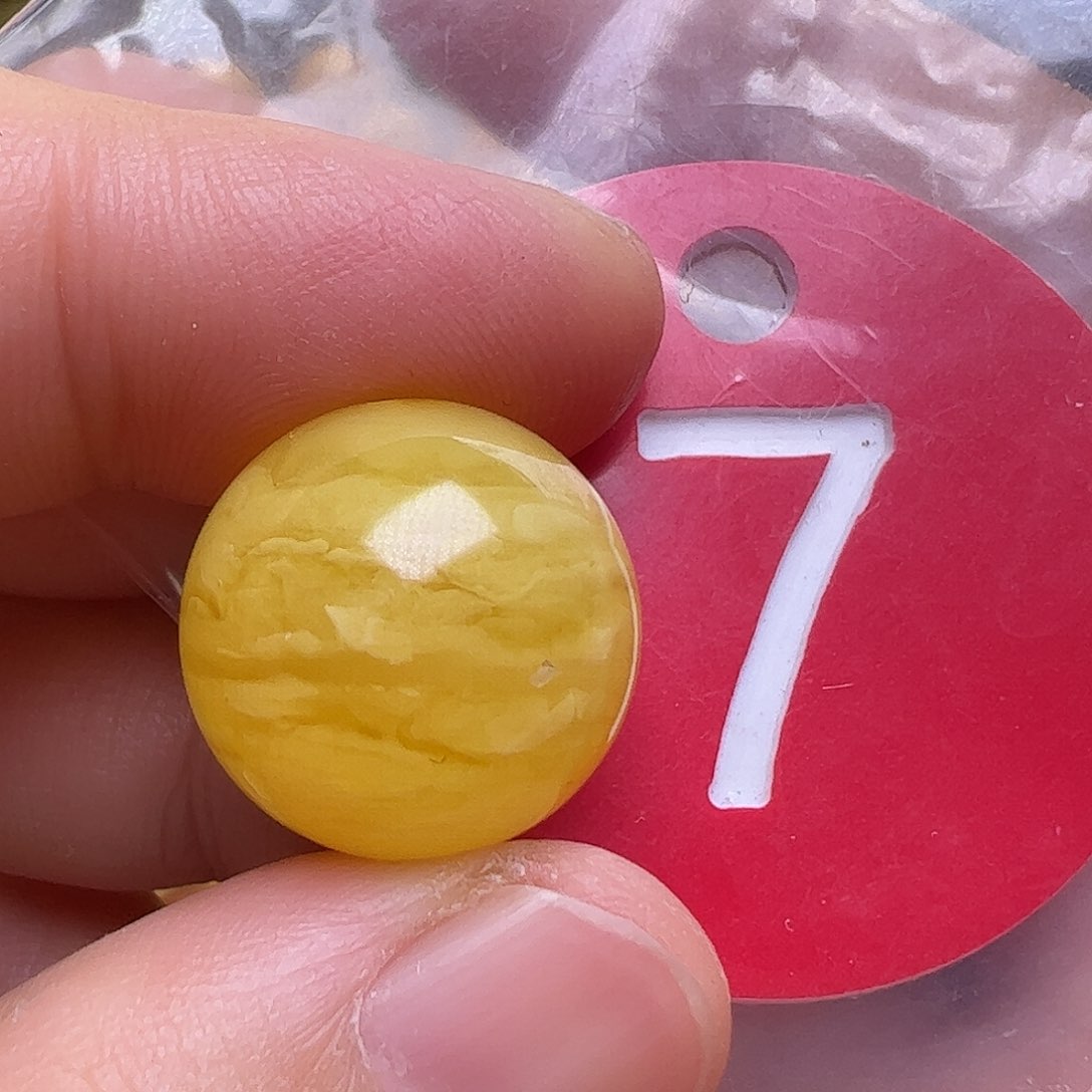 蜜蜡未镶嵌珠宝奇石16m m