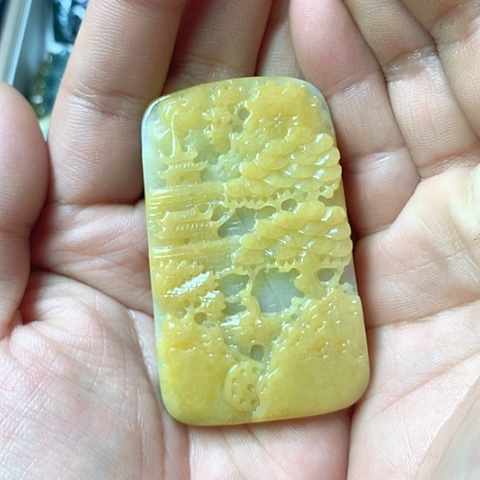 翡翠颈饰未镶嵌心**成天然缅甸翡翠a货