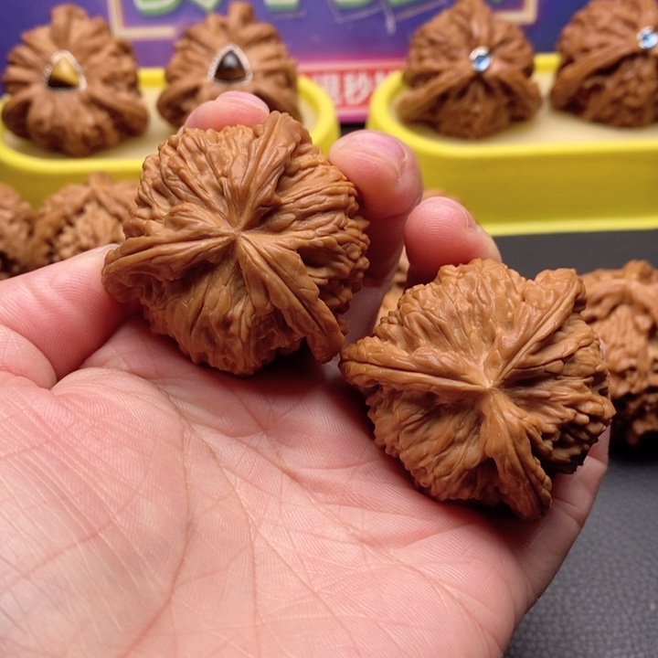 ，***把件文玩核桃43尺拼接工艺品白奔