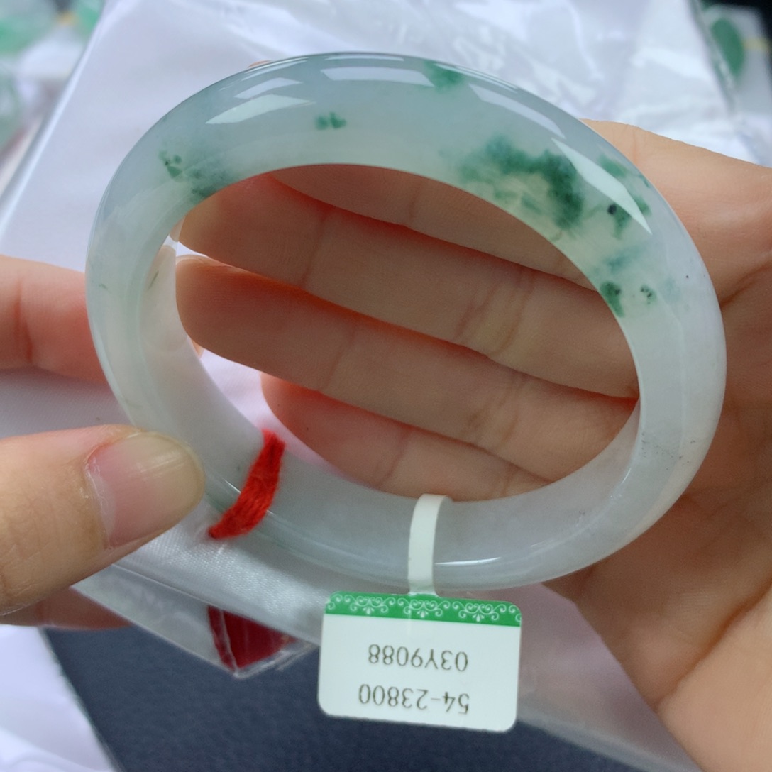 翡翠手镯未镶嵌54.9正