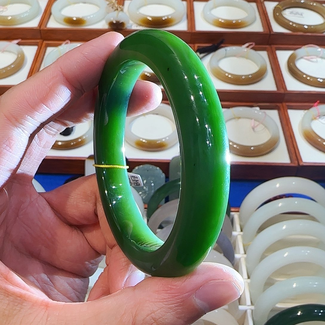 和田玉手镯未镶嵌老坑俄碧猫眼57 58 59