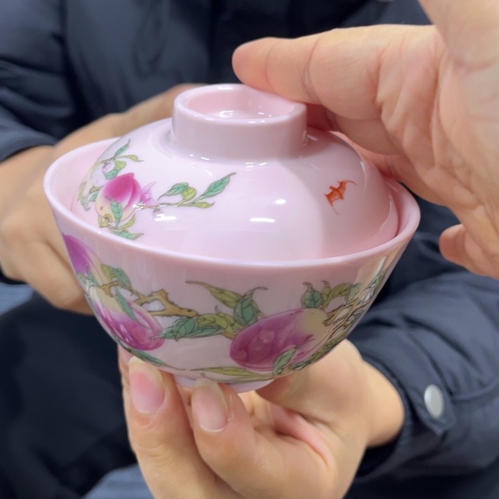 景德镇瓷器精品展示厅是陶瓷
