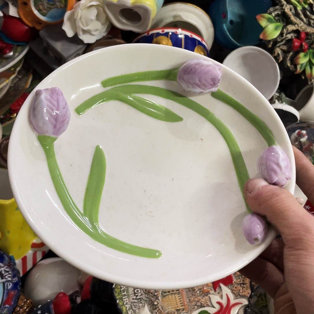 摆件   微瑕。        