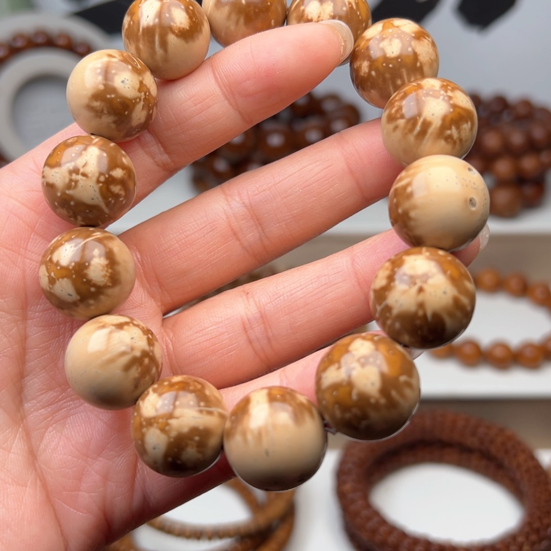 紫金鼠手串巨**哥16.5花皮手串