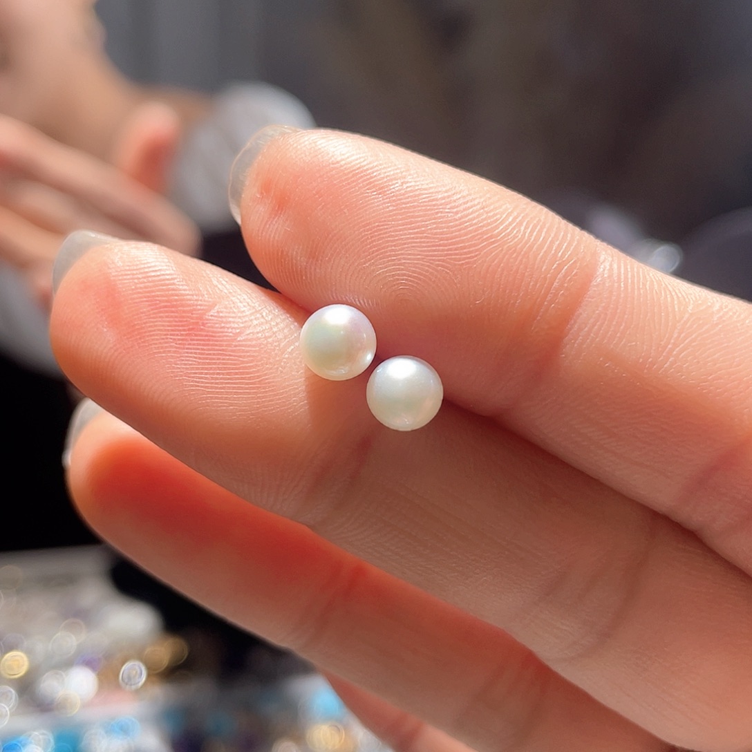 银S925镶嵌淡水珍珠耳饰大气款