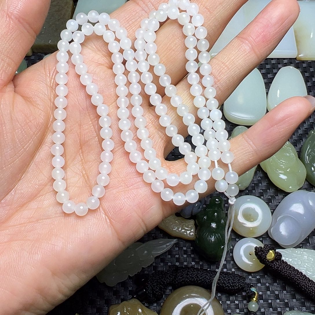 和田玉未镶嵌吊坠(不含链)卡4多圈