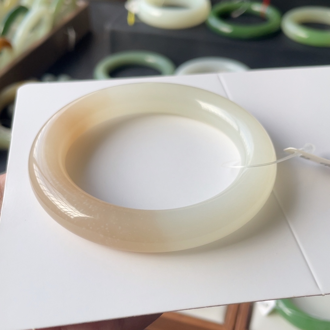 未镶嵌手镯和田玉58