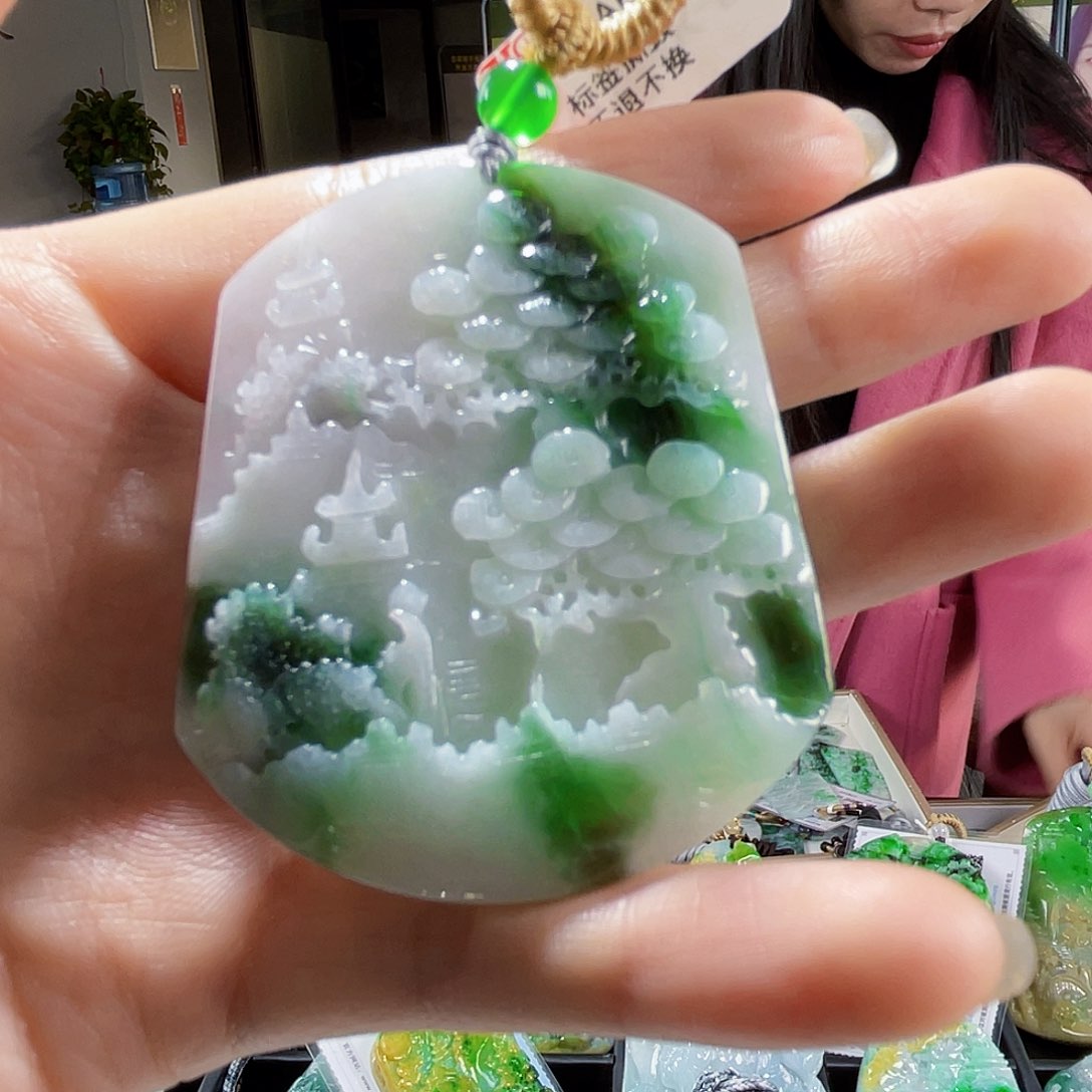 颈饰未镶嵌翡翠翡翠