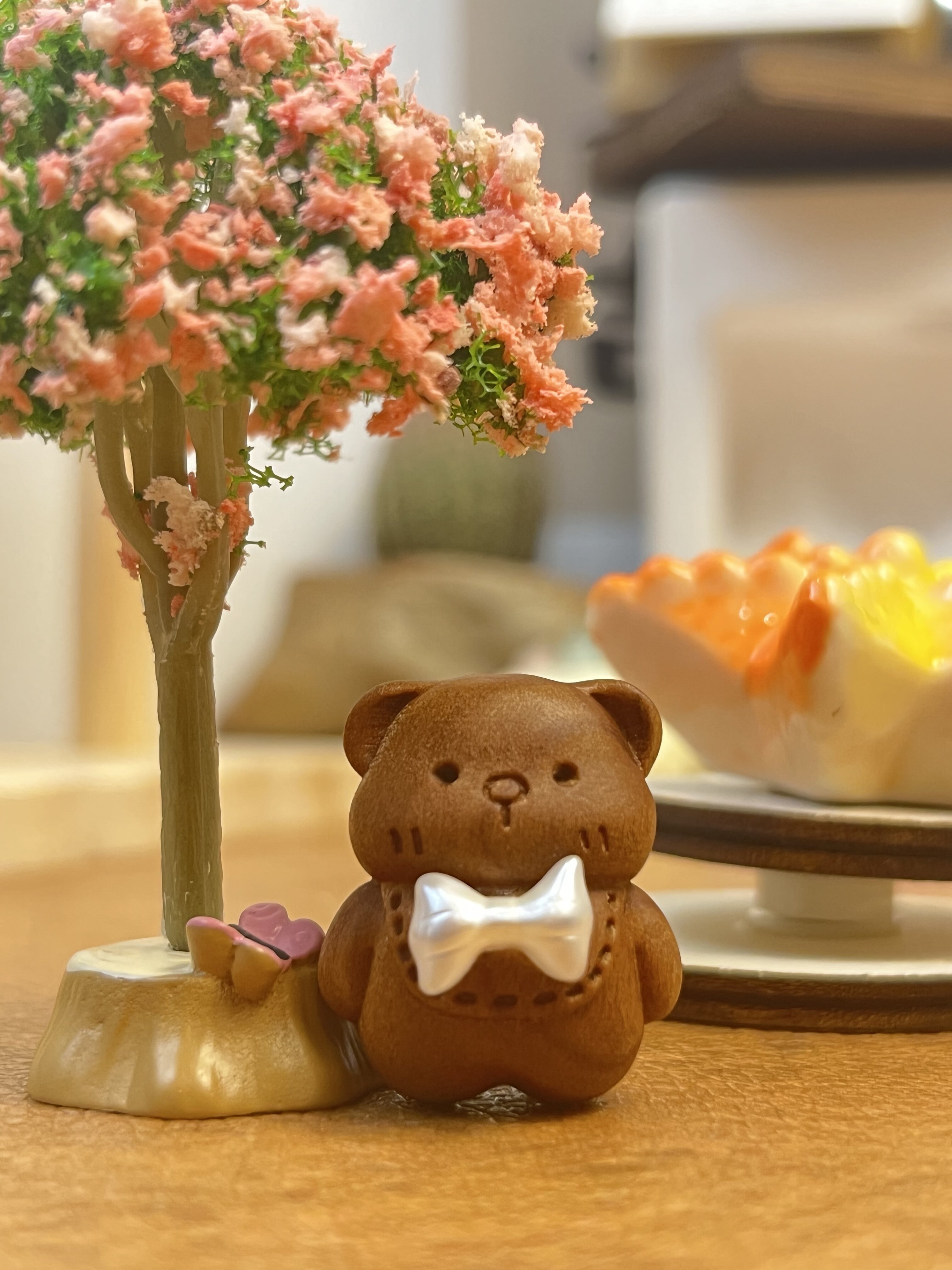 领结小熊-可爱老山檀文玩配饰diy手把包包扣潮流甜香味