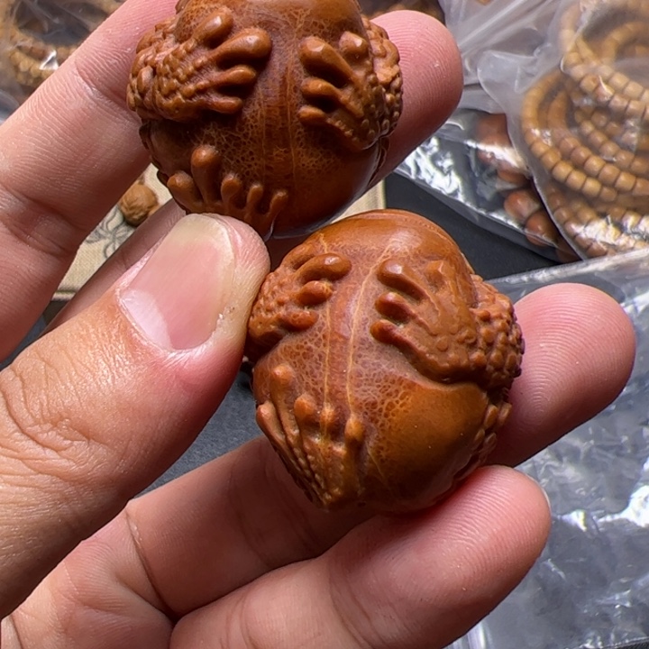 猴头核桃手串瞳姐