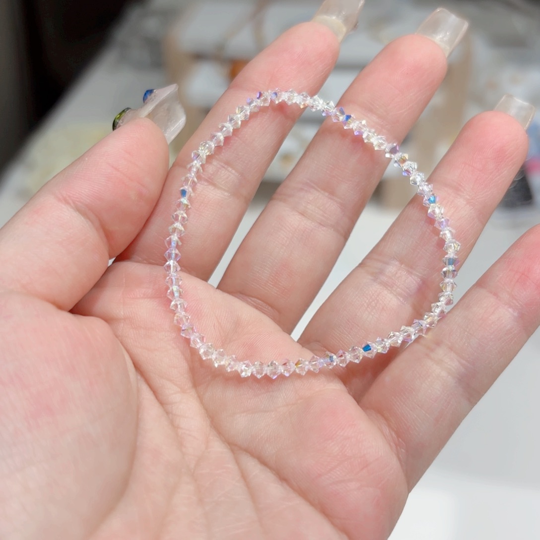 烤彩足银这家首饰真的很好看呀