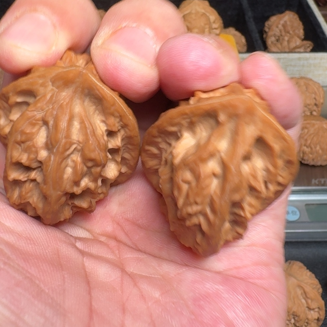 K***_吊坠文玩核桃全品龙骨 尺寸36