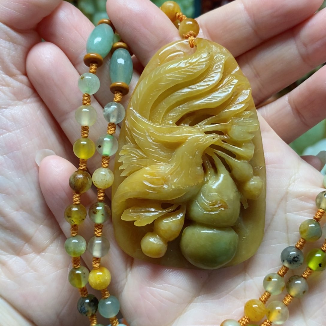 岫玉吊坠(赠链)未镶嵌