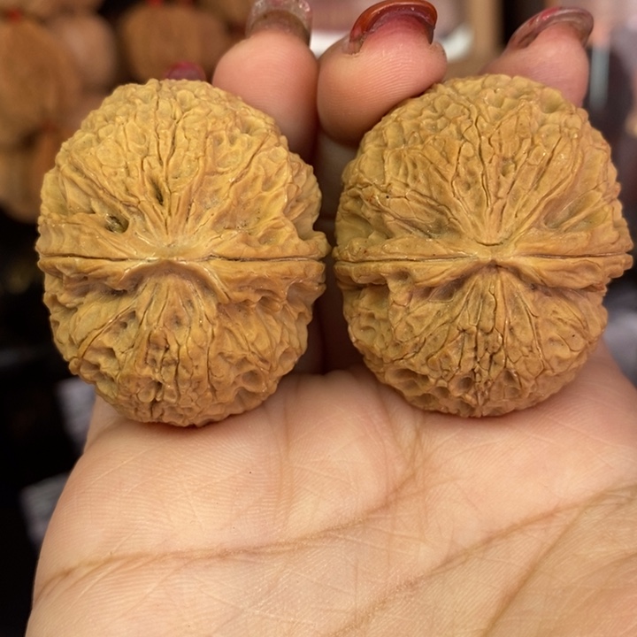 吊坠文玩核桃13珊瑚绣球