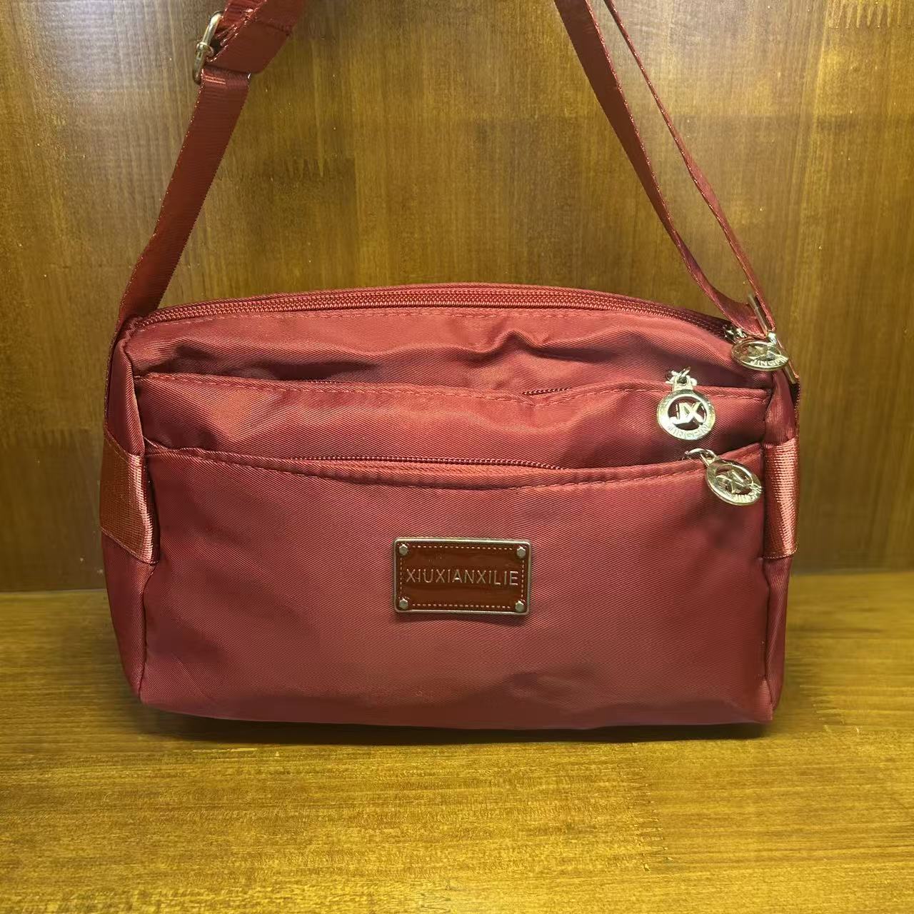 简约百搭单肩斜挎包包1313酒红色