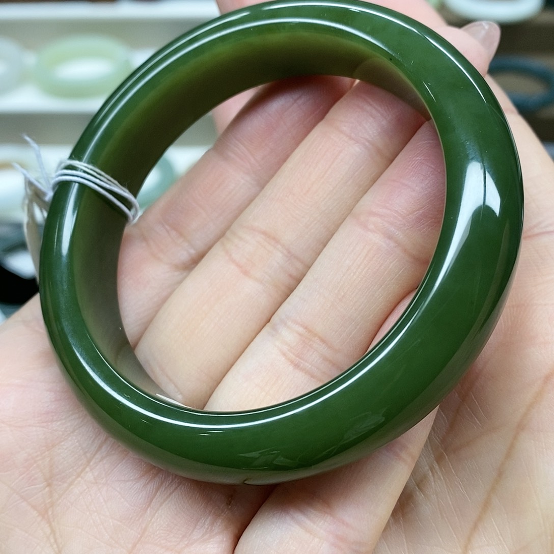 【闪购商品】和田玉手镯未镶嵌