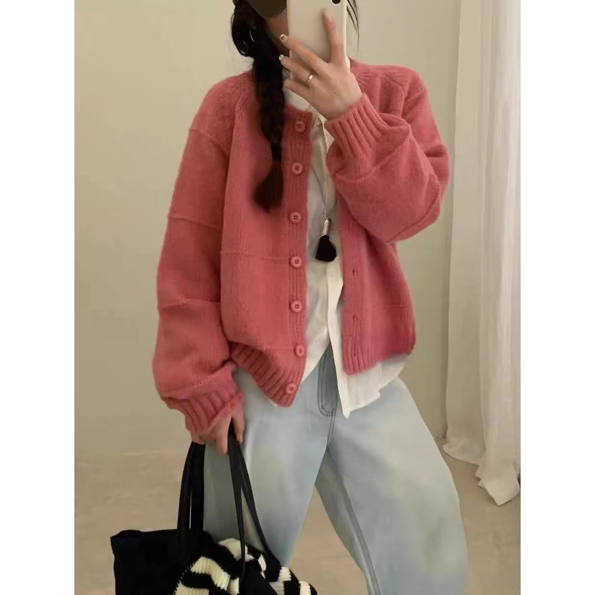 韩系纯色圆领线条设计感短款针织开衫女秋冬宽松小个子毛衣外套