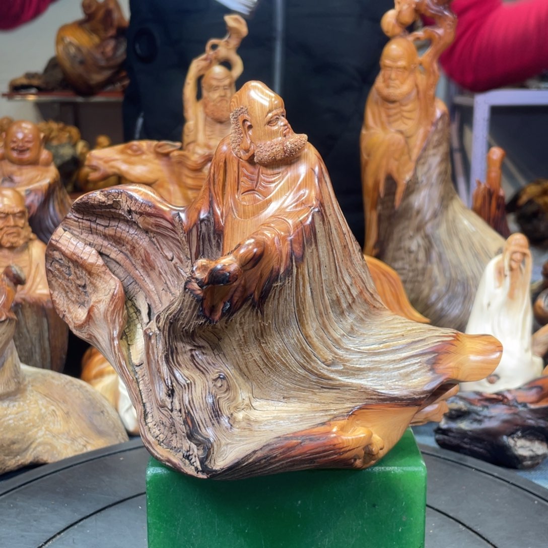 柏木（崖柏）。。。。。。