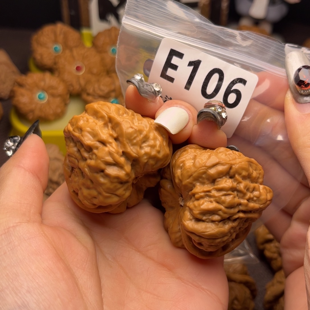 文玩核桃把件蛤蟆42