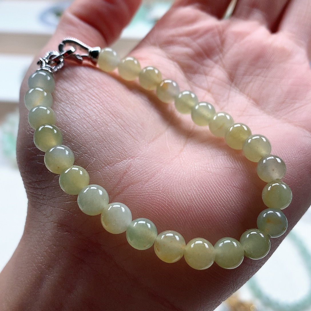 翡翠未镶嵌手串秋香色6.3