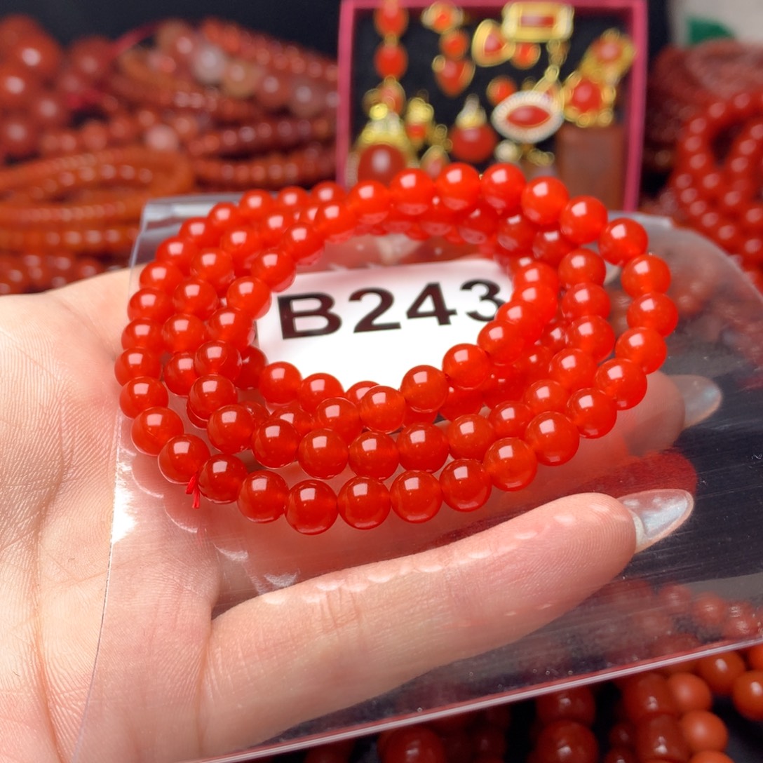 岁***岁南红玛瑙未镶嵌手链