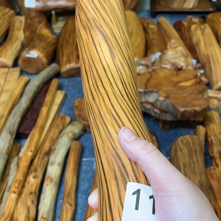 泰***岳大叶紫檀（黑酸枝木类）太行崖柏棍子