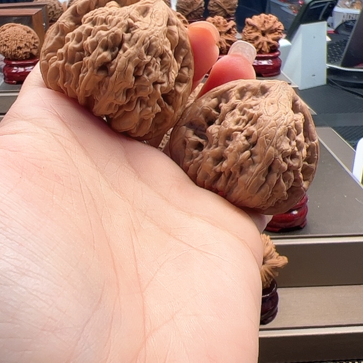 含***草把件文玩核桃44 虎头王 t-001