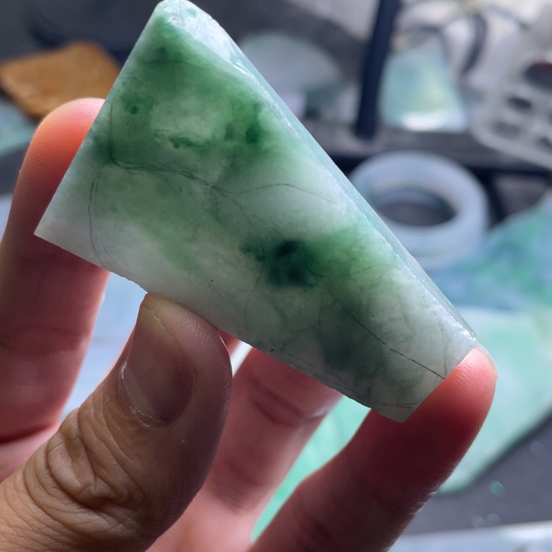 未镶嵌定制翡翠  