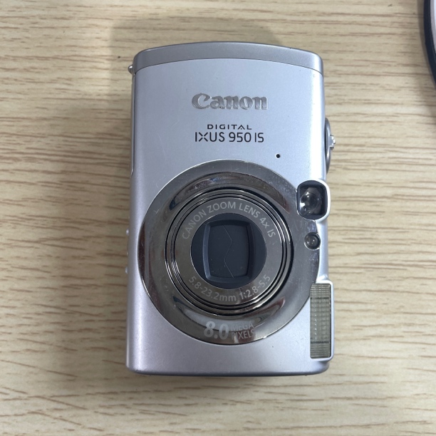 95新 Canon/佳能 ixus950国版800w像素4倍变焦no退换