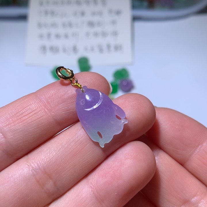 翡翠未镶嵌颈饰翡翠21