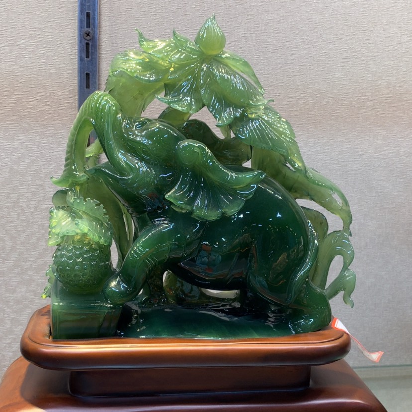 【闪购商品】蛇纹石玉摆件覆膜未镶嵌
