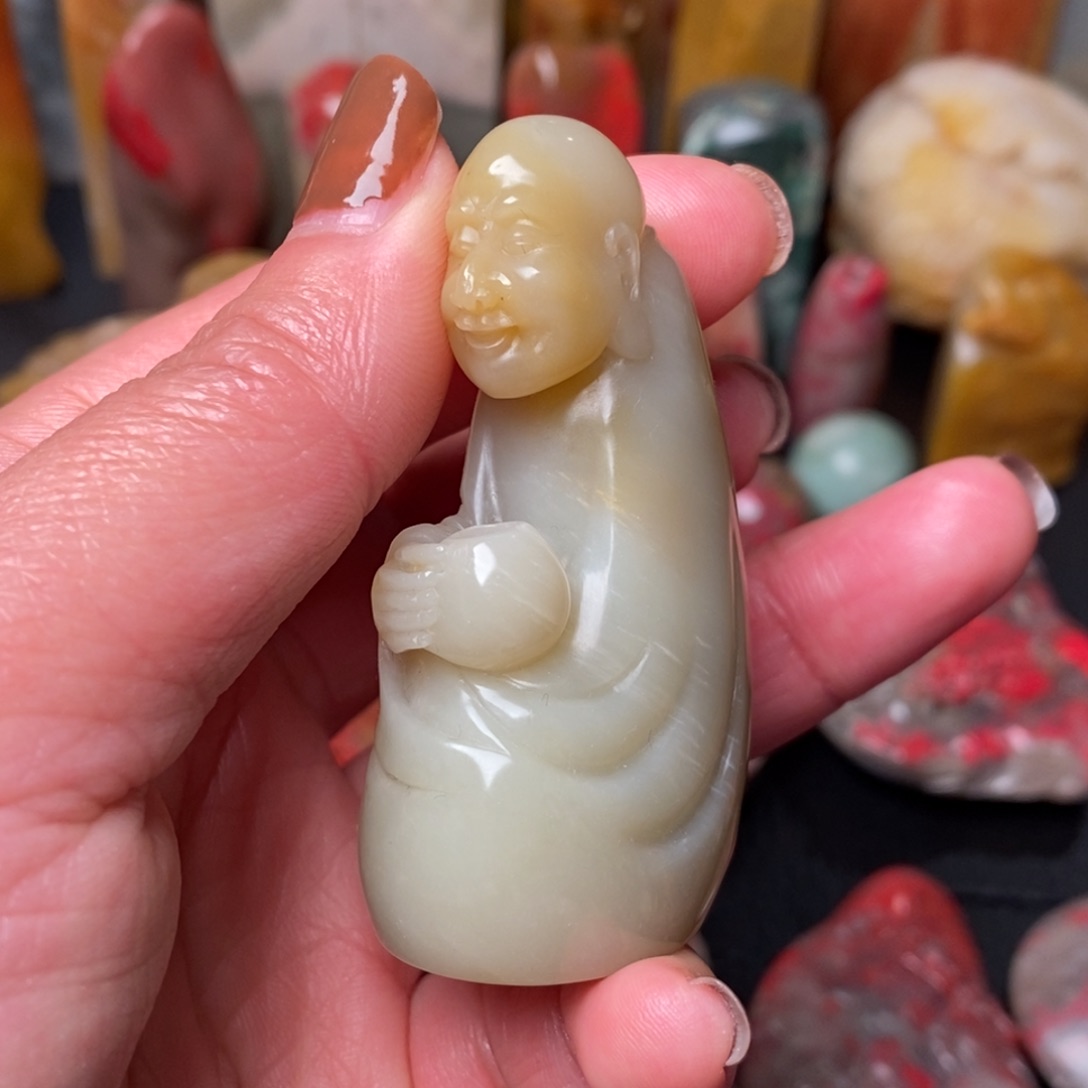 昌化石人物摆件手把件