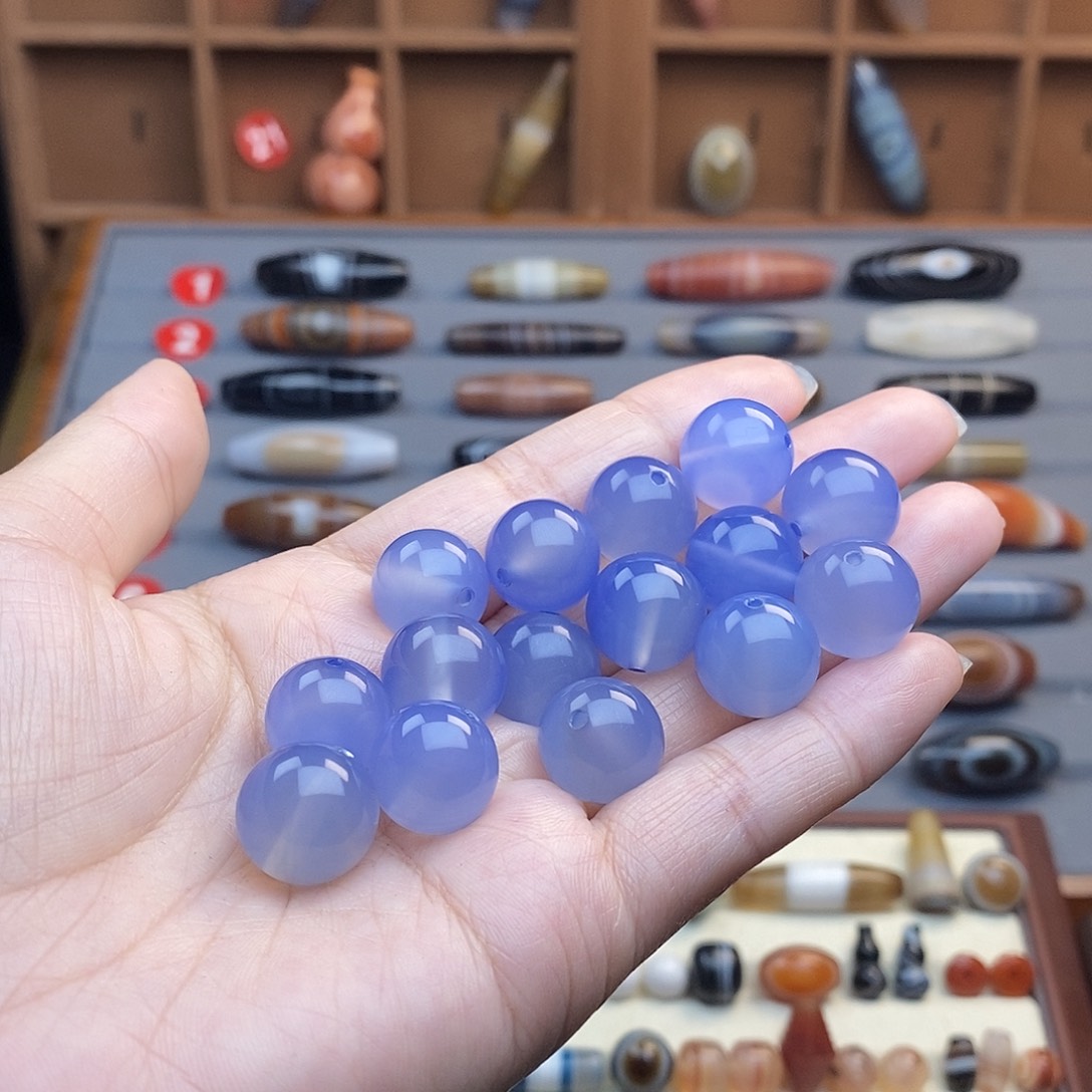 玛瑙/玉髓颈饰未镶嵌山*天