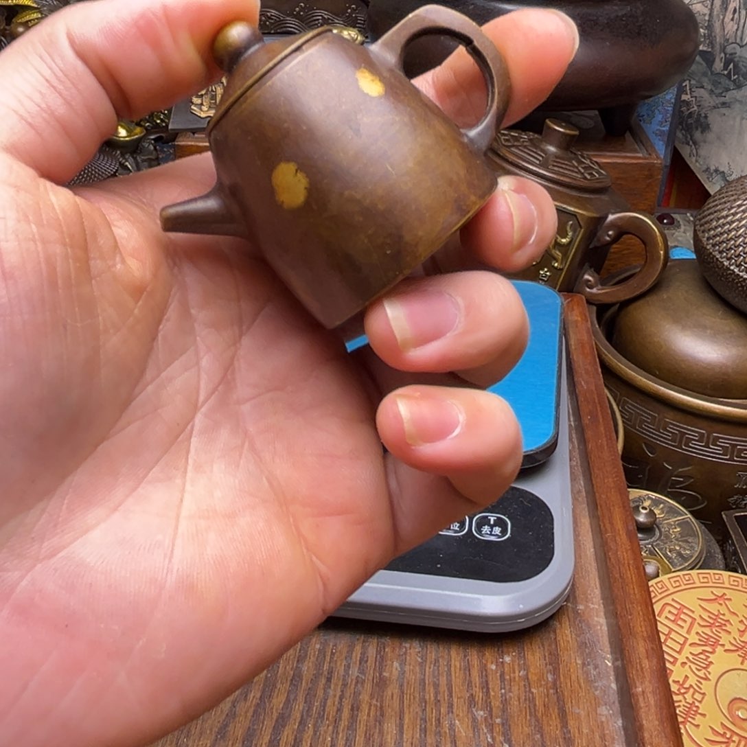 精美铜器点击下单