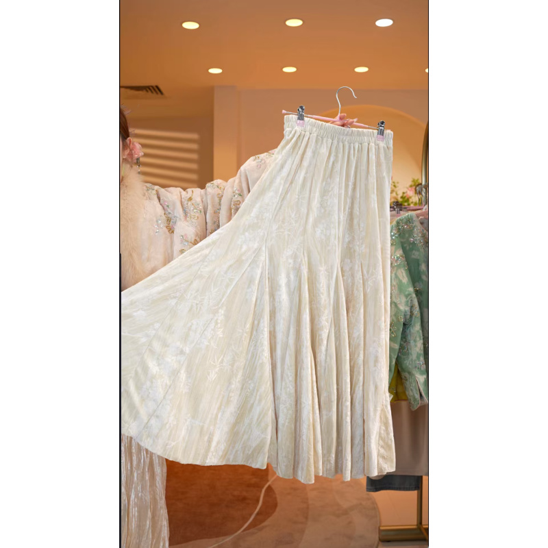 千娇百媚｜2025丝绒重工天花板秋冬半裙2025d518奇奇布卓尔仓